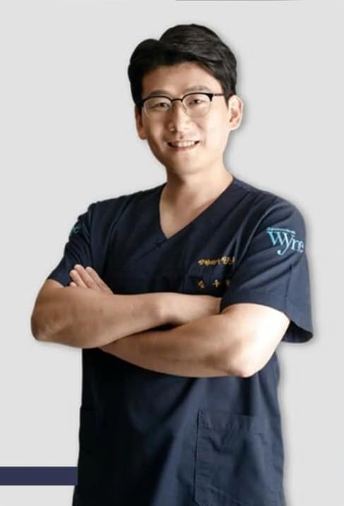 Dr. Kim Woo Ram